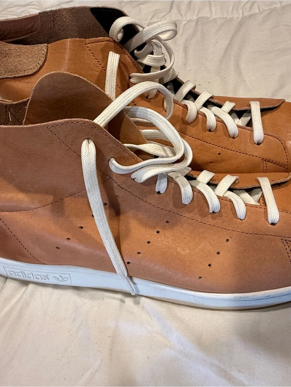 Stan Smith adidas Originals Tan Leather Sneakers with White Laces